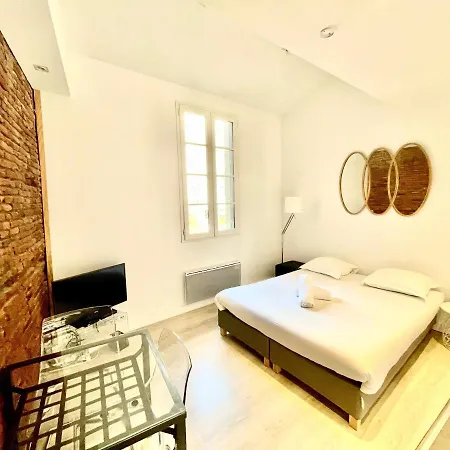 Apartment Le Caboteur - Proche Place De La Daurade